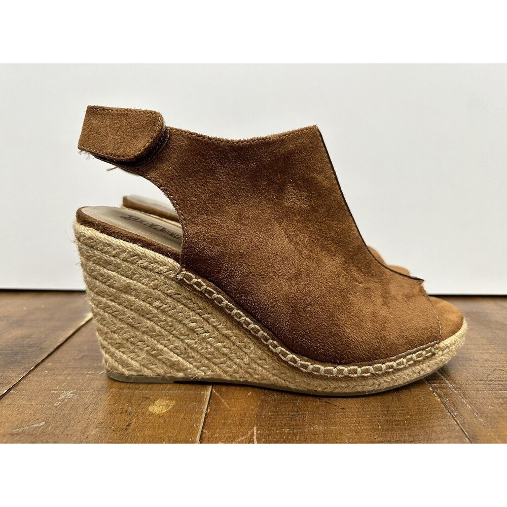 Trash women size 9 brown wedge rope heel sandal faux suede upper sandals